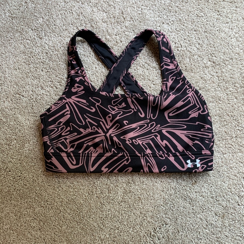 NWOT Under Armour Crossback Sports Bra